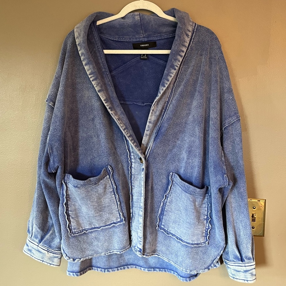 Forever 21 oversized sweatshirt shacket size medium